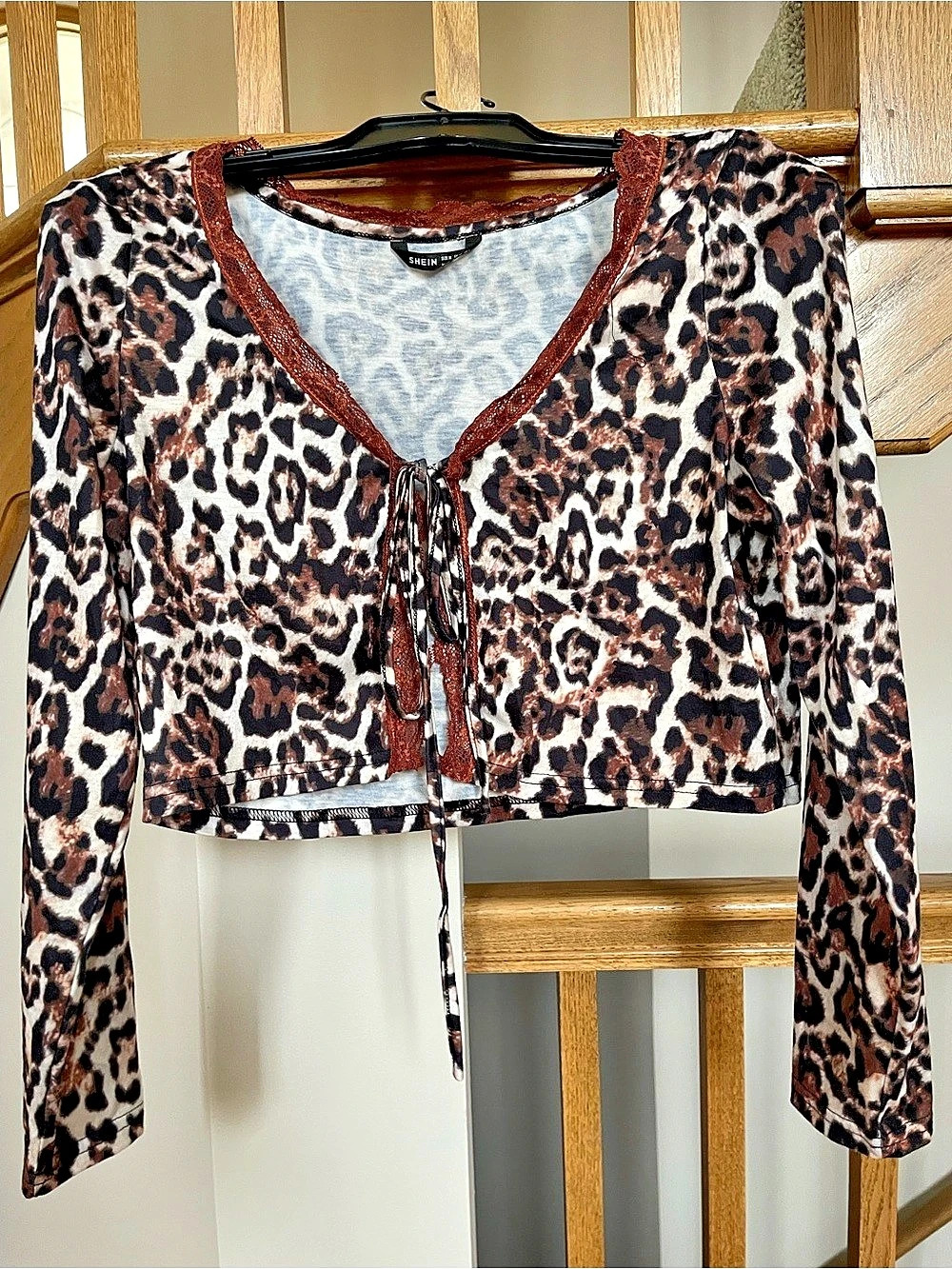 SHEIN Leopard Print Cropped Long Sleeve Top Size Medium